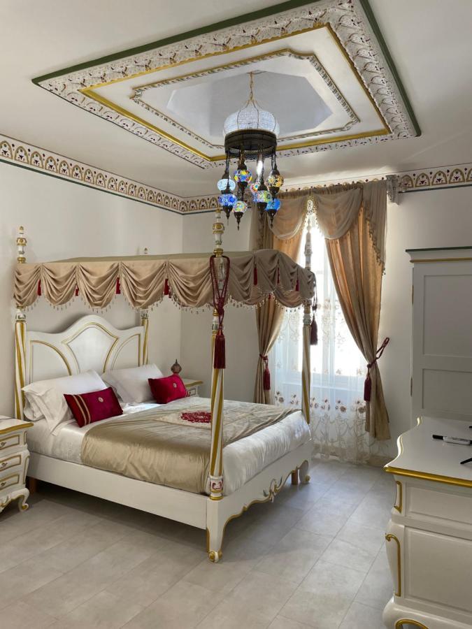 Chambre Orientale Cherazade Maison De L'Eglise Narbonne Buitenkant foto