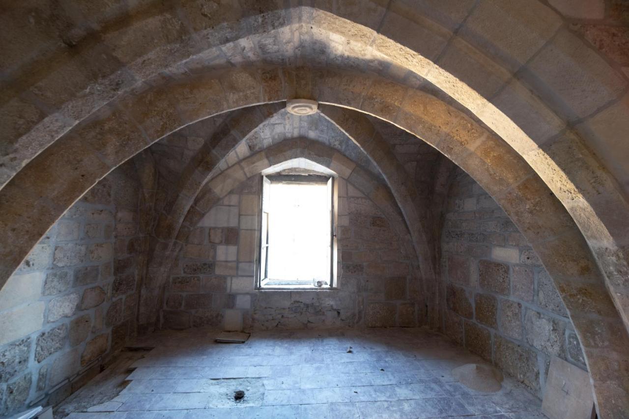 Chambre Orientale Cherazade Maison De L'Eglise Narbonne Buitenkant foto